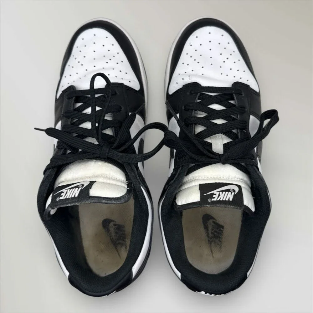 Nike Women's Black and White Low-Top Sneakers